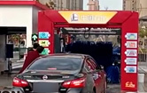 常州中石化FX-11-7雙風機7刷電腦洗車機設備交付使用，現場排起來了長龍。